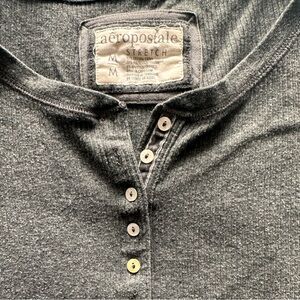 Vintage Y2K Aeropostale gray long sleeve
